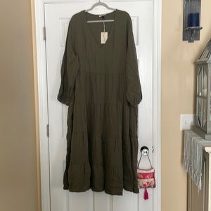 Women’s linen maxi dress (olive green)